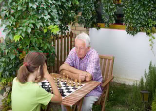 7_Healthy_Cleaning_Tips_for_Caregivers_of_the_Elderly2.jpg